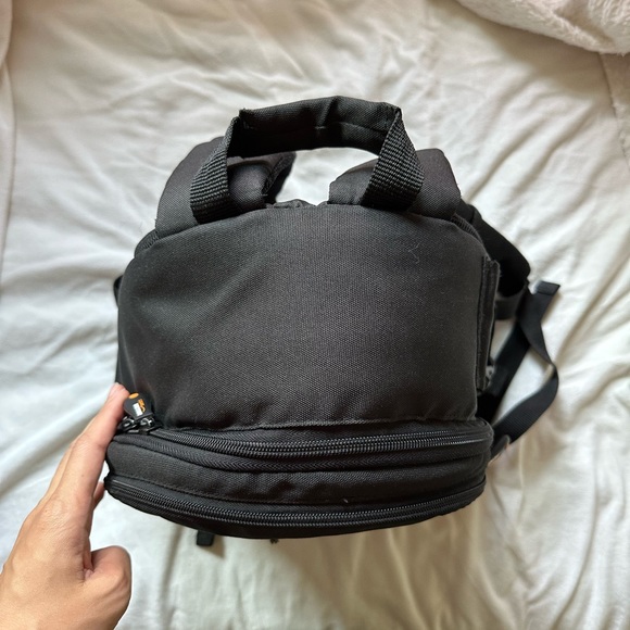 Camera Backpack - Picture 2 of 8